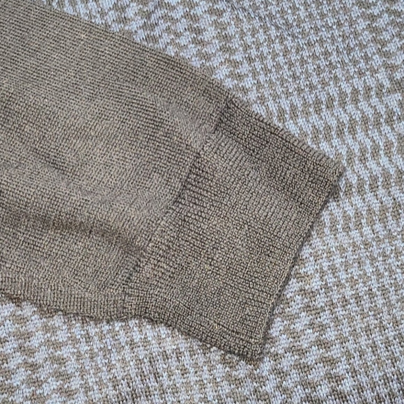 Club Rm wool sweater - Picture 9 of 16